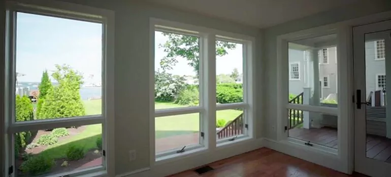 Double-hung Window Repair in Hialeah, FL
