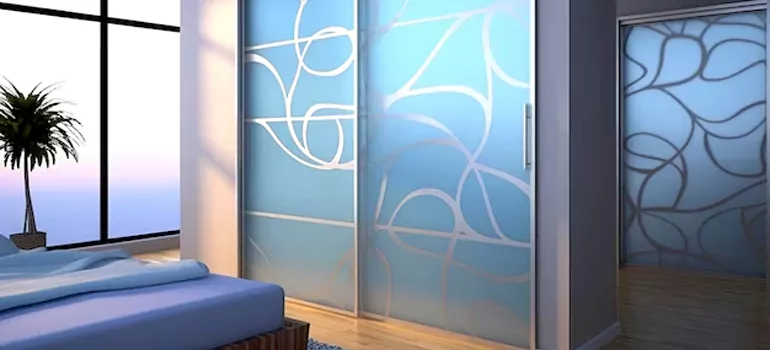 Frosting Glass Cabinet Doors in Hialeah, FL