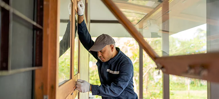 Double Hung Vinyl Window Sash Replacement in Hialeah, FL